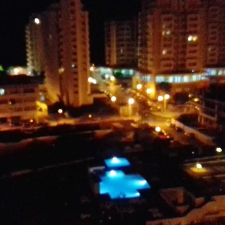 2 Bedrooms Appartement At Portimao 300 M Away From The Beach With Sea View And Furnished Garden Lejlighed Portimão